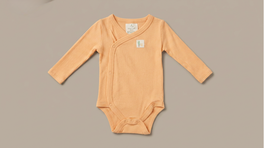 Organic Cotton & Bamboo 4-Piece Baby Set – Warm Caramel